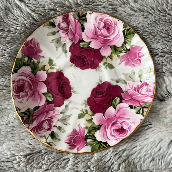 Allyn Nelson fine bone floral China tea cup and saucer - Picture 3 of 6